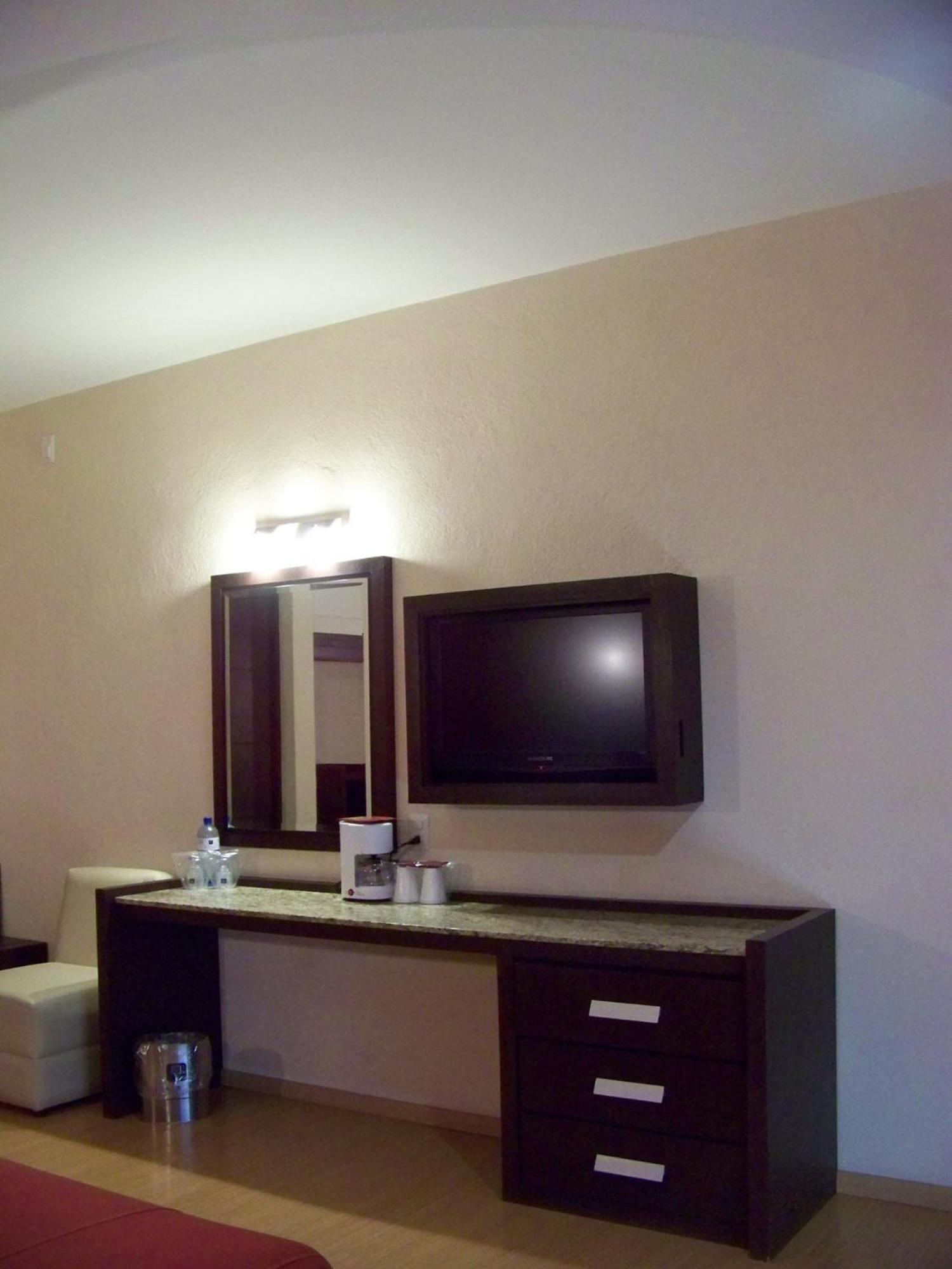 Hotel Oasis Heroica Caborca Extérieur photo
