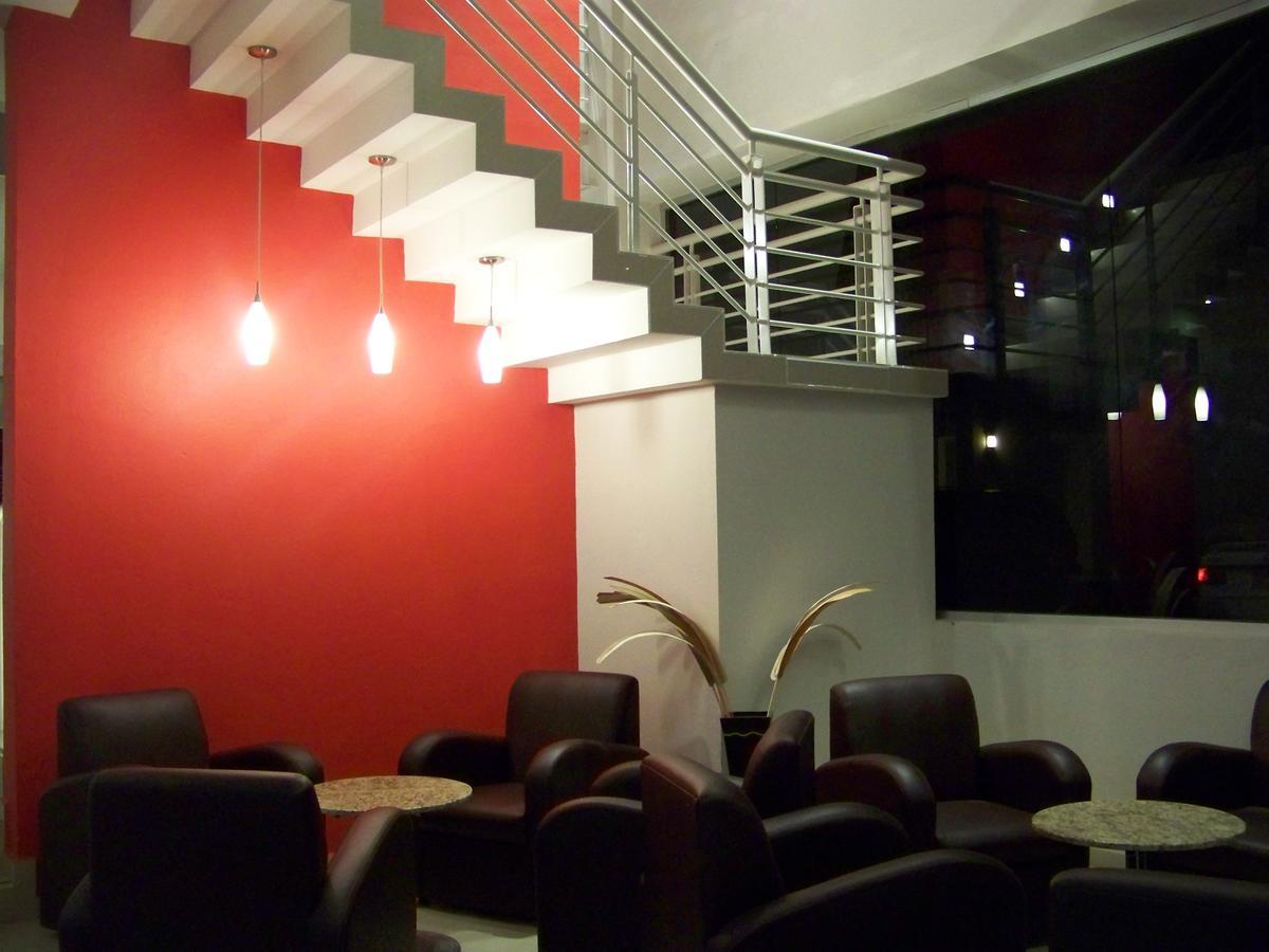 Hotel Oasis Heroica Caborca Extérieur photo